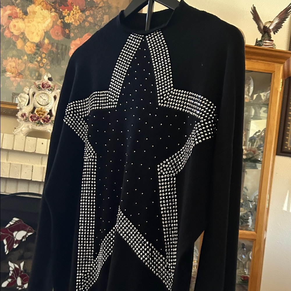 Milano Black and White Star Crewneck Sweater - Picture 5 of 8